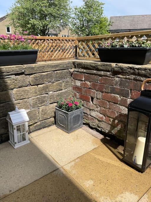 Cute And Cosy 2 Bed Cottage Honley Exterior foto