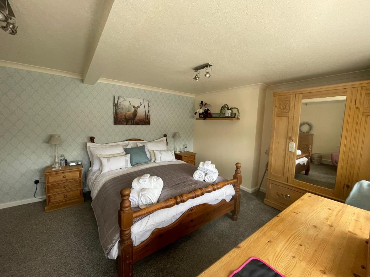 Cute And Cosy 2 Bed Cottage Honley Exterior foto